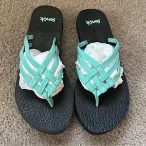 Womens Sanuk Yoga Salty Sandal Turquoise size 6 Yoga Mat Sole Slide.